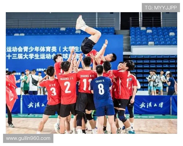 武汉排球队逆袭之路:从低谷到巅峰的杯赛传奇故事 武汉排球队逆袭之路:从低谷到巅峰的杯赛传奇故事